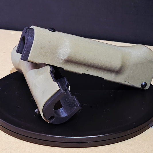 AKM Bulged Handguard, FDE (Blemished)